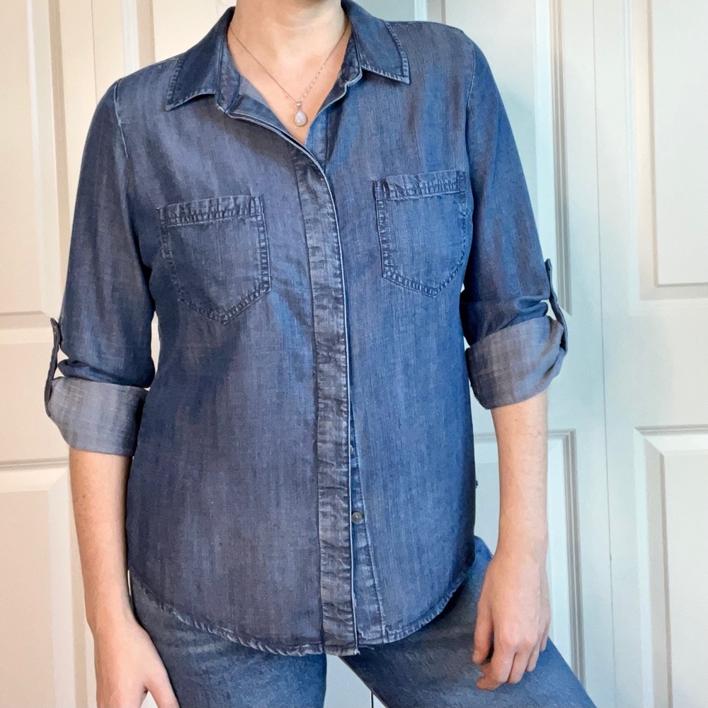 Liverpool Chambray Tab-Rolled Sleeve Button Down Women's Size S